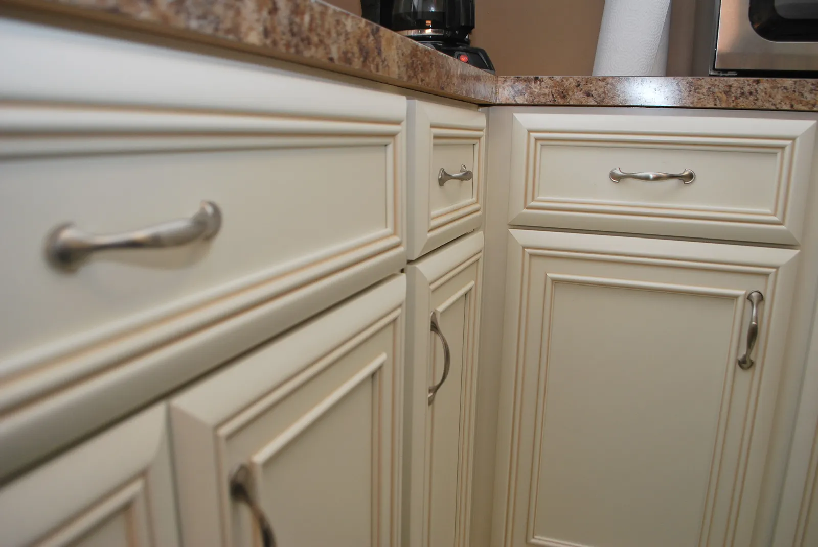 work photo from revelarekitchens.com