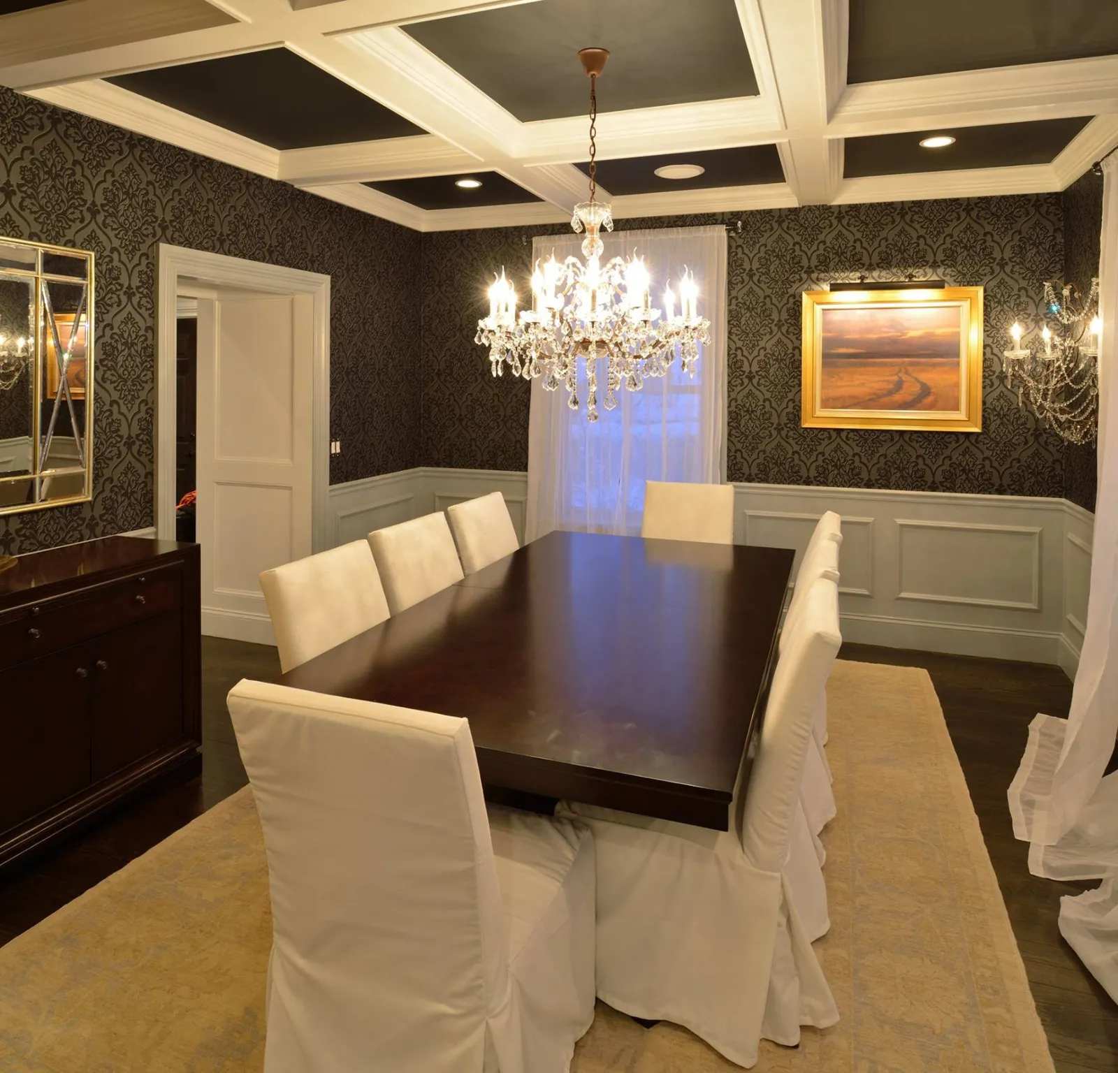 Elegant dining room