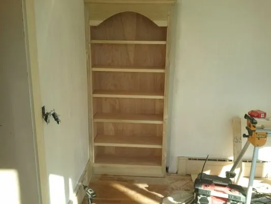 Custom built-in shelving