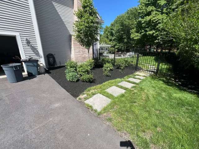 work photo from alvarezlandscapingma.com