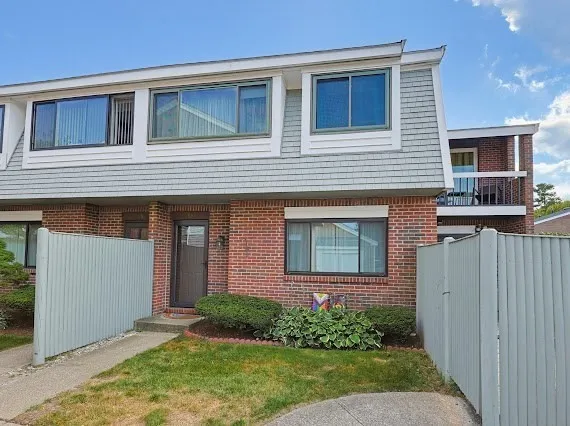 Welcome to Desirable Greenbrook Condominiums!! This beautifully renovated 3-Bedroom, 1.5-Bath END-UNIT Townhouse offers comfort, convenience, and exceptional value. Featuring 6 spacious rooms, high ceilings, generous closet space, and additional storage, this home is MOVE-IN READY. The updated kitchen features stainless steel appliances and stone countertops, while the updated baths add a fresh, modern touch. The versatile layout includes additional space ideal for a guest room, den, or home office. A one-car garage and additional deeded parking provide plenty of parking and storage. The desirable Greenbrook community offers excellent amenities, including a clubhouse, swimming pool, and tennis courts. An excellent opportunity to enjoy townhouse living in a convenient location(Cobb Corner) with many costs included in the condominium association fee.(Seller Updates: 2 Sliding Door 2020, Downstairs Windows & Doors 2021, Relocated Electrical Panel, Recessed Lights 2022 in LR, New Dishwasher & New Refrigerator *** Showings at The Open Houses Sat 11-1 & Sun 11-12:30***