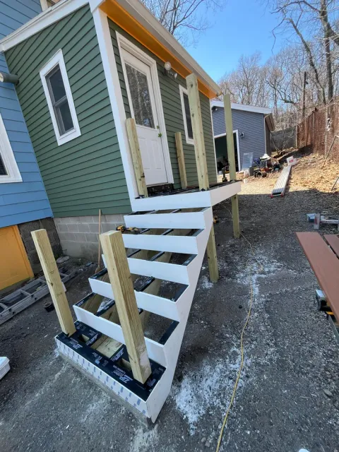 work photo from daydonsfinishcarpentry.com