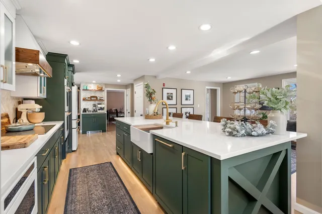 Zolotas Peabody Kitchen Bath