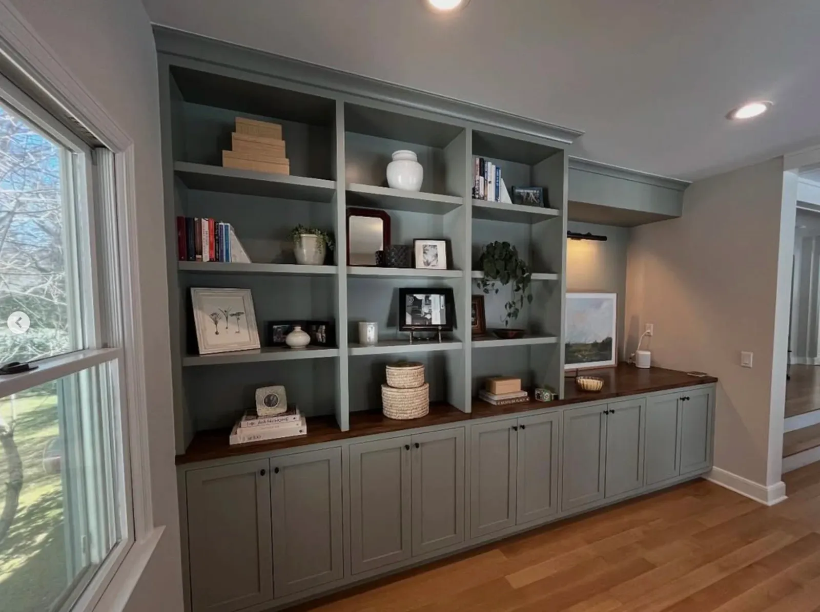 Built-In Shelving with Custom Fireplace Mantel (Westwood, Massachusetts)