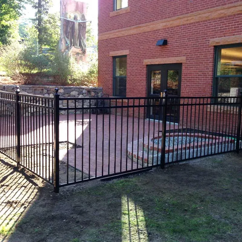 ORNAMENTAL FENCES >
