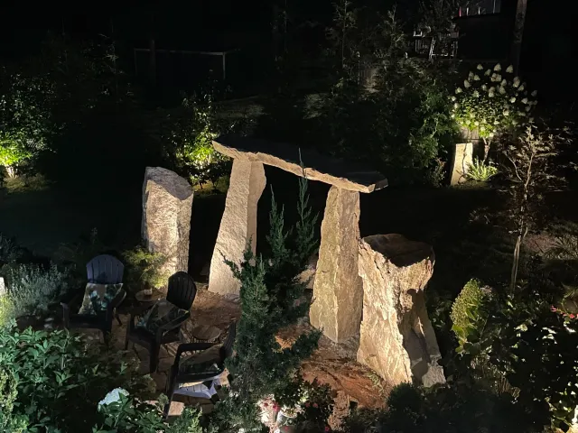 stonehenge pillar arch design.jpeg
