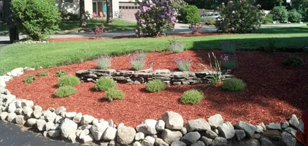 Mulch Delivery & Spreading in Londonderry, NH