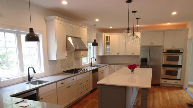 work photo from betterbuiltkitchensandbathrooms.com
