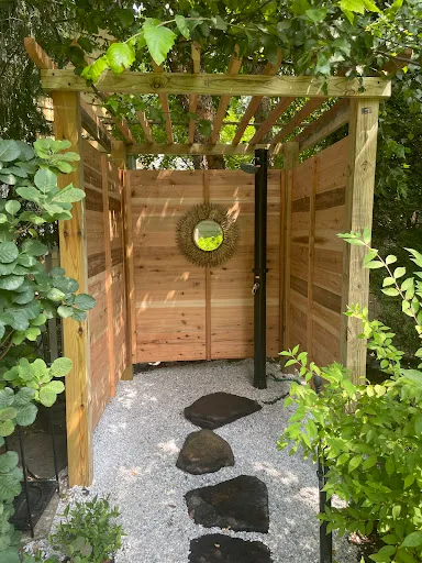 L&L Fences work photo