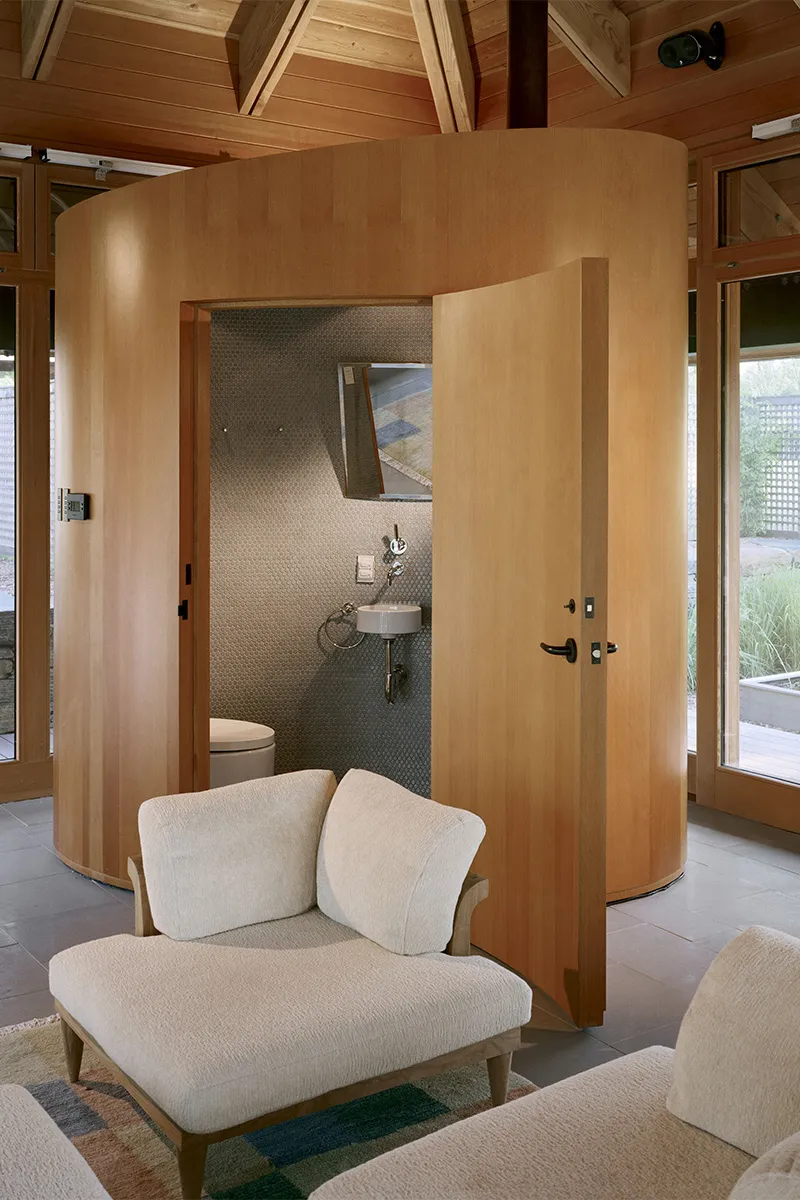 work photo from cmdcabinetry.com