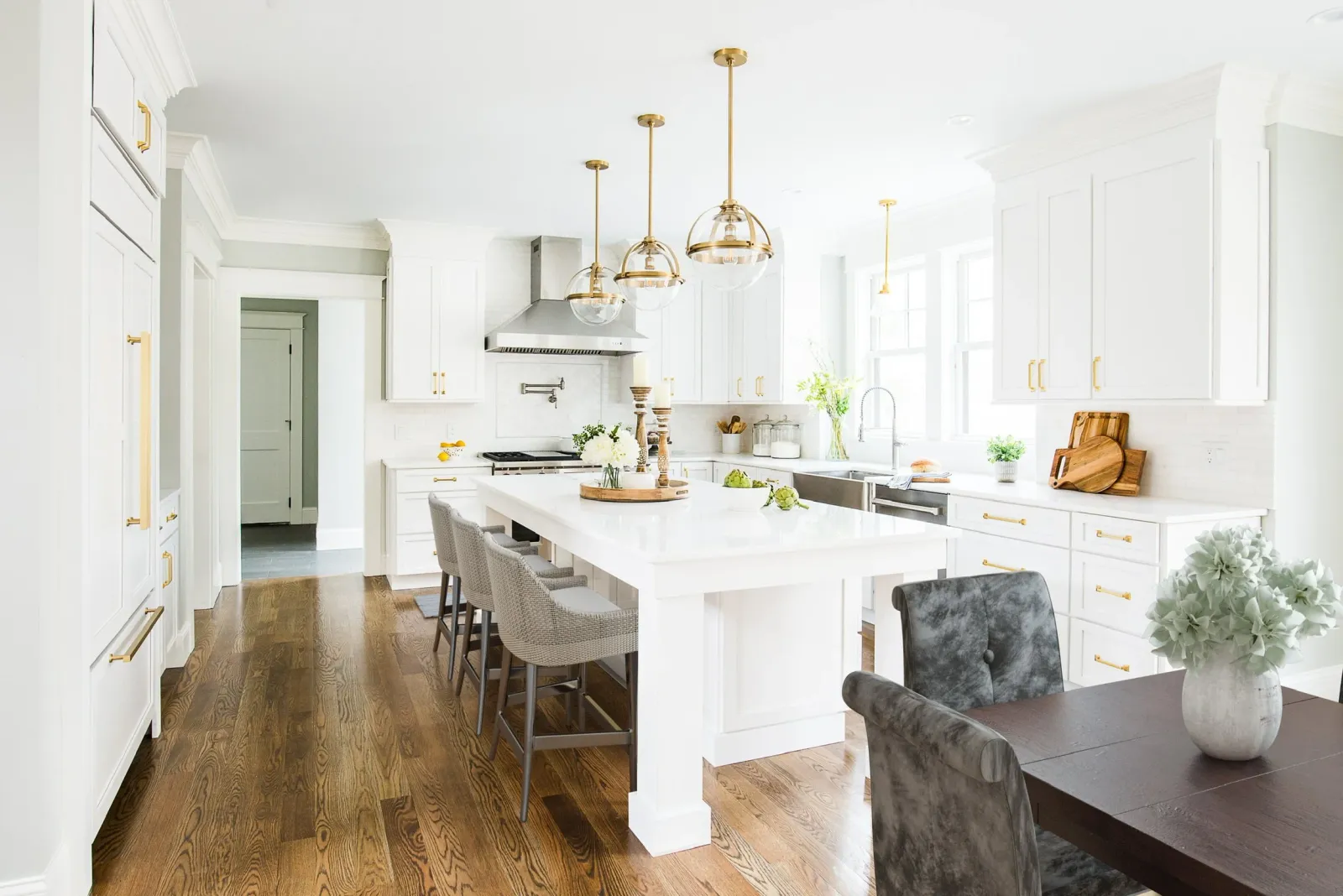 270 Farm Kitchen Photo 2.JPG