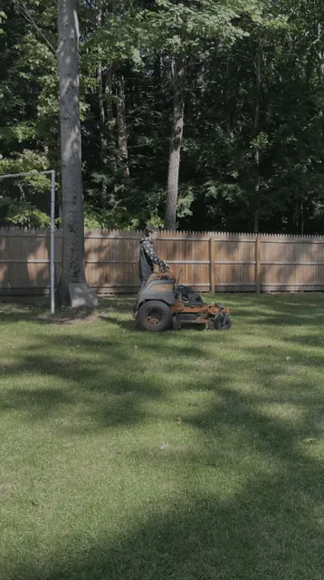 work photo from carlsmithlawnserviceandsnowremoval.com