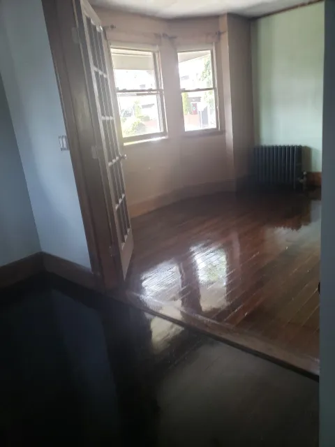 work photo from hmhardwoodfloor.com