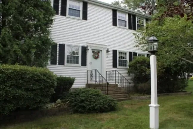 Maintained front yard in North Attleboro, MA