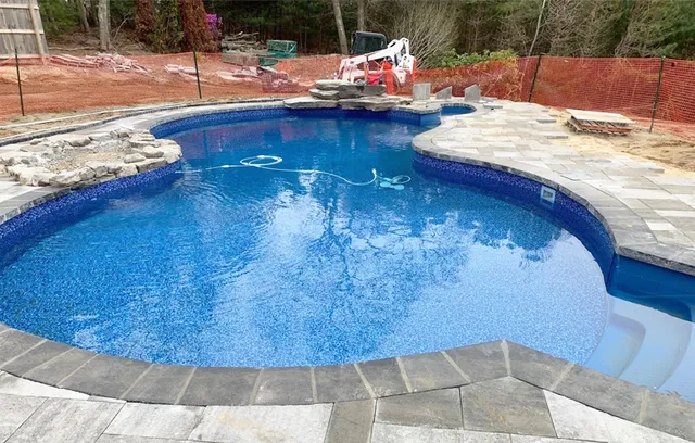 work photo from bearcepoolandlandscape.com