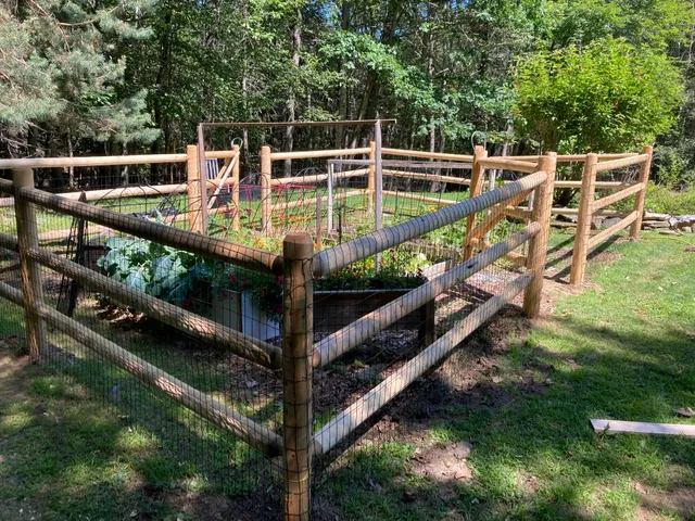Horizon Fence work photo