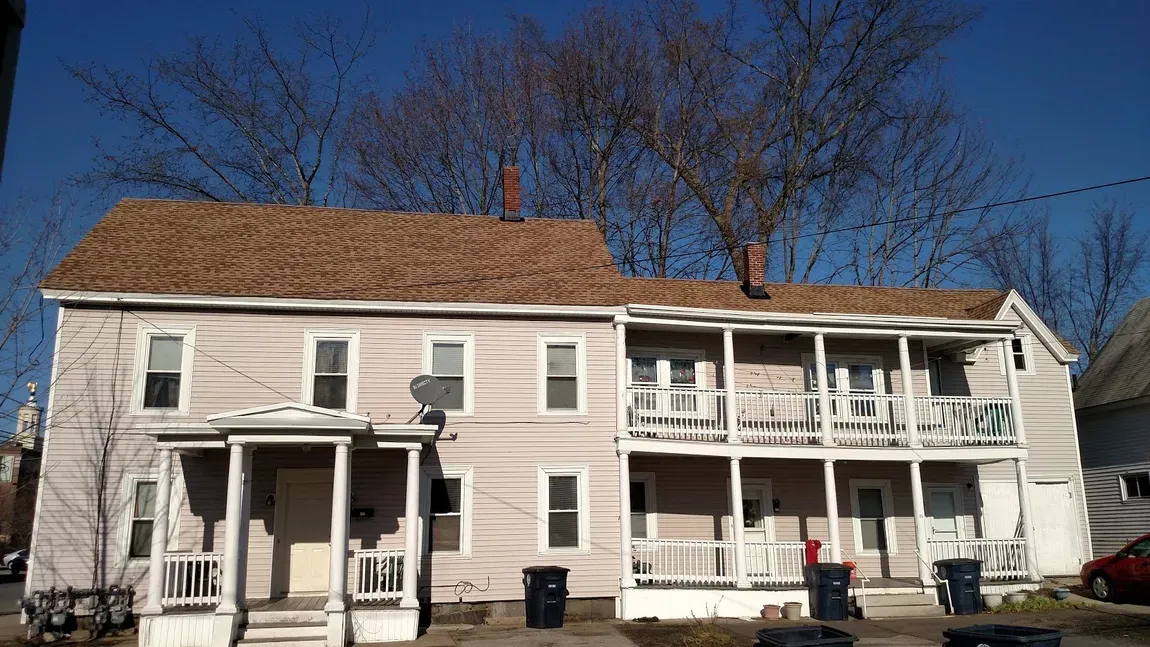 work photo from merrimackroofing.com