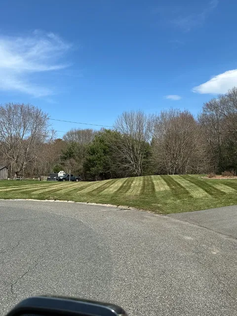 Top Quality Lawn De-Thatching and Lawn Fertilization in Bridgewater, Ma Image