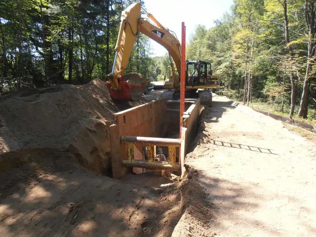 Munson Earth Moving Corp work photo