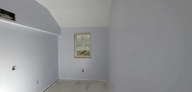 work photo from bbdrywallandoddjobs.com