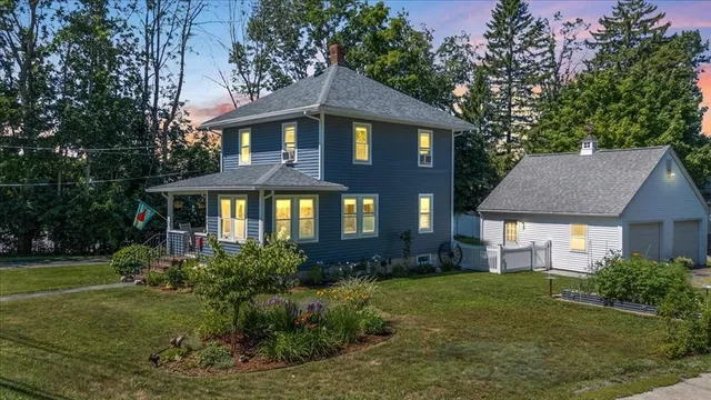 featured listing photo