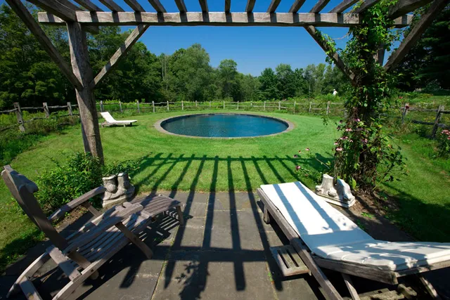 work photo from aquaticdesigns.com