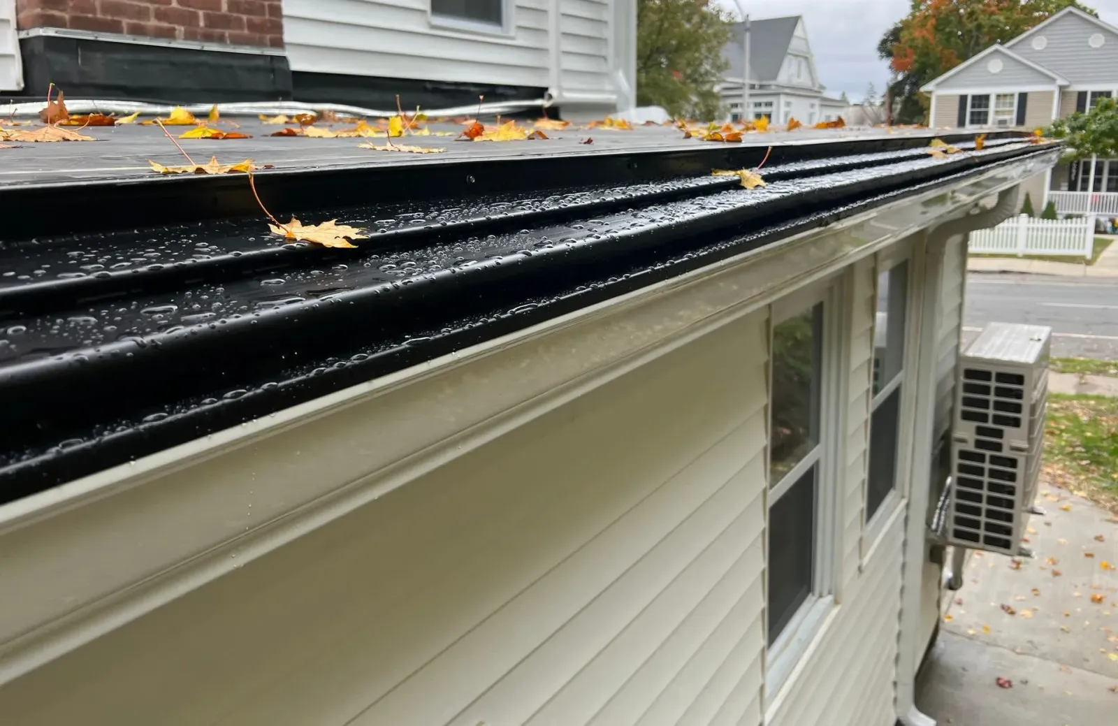 work photo from advancedseamlessgutter.com