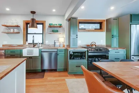 Lakes Region N.H, short term rental cleaning