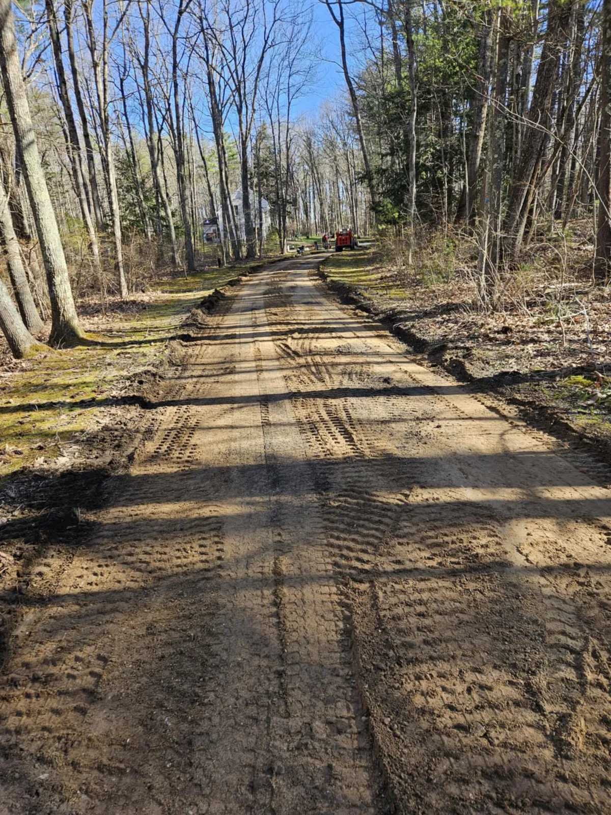 work photo from manchesterpavingandsealcoating.com