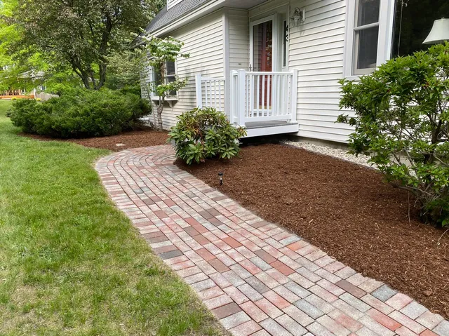 Quinn's Landscaping & Hardscapes LLC work photo
