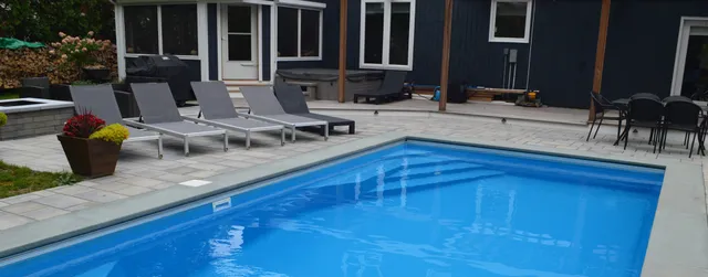 Contemporary Backyard landscaping