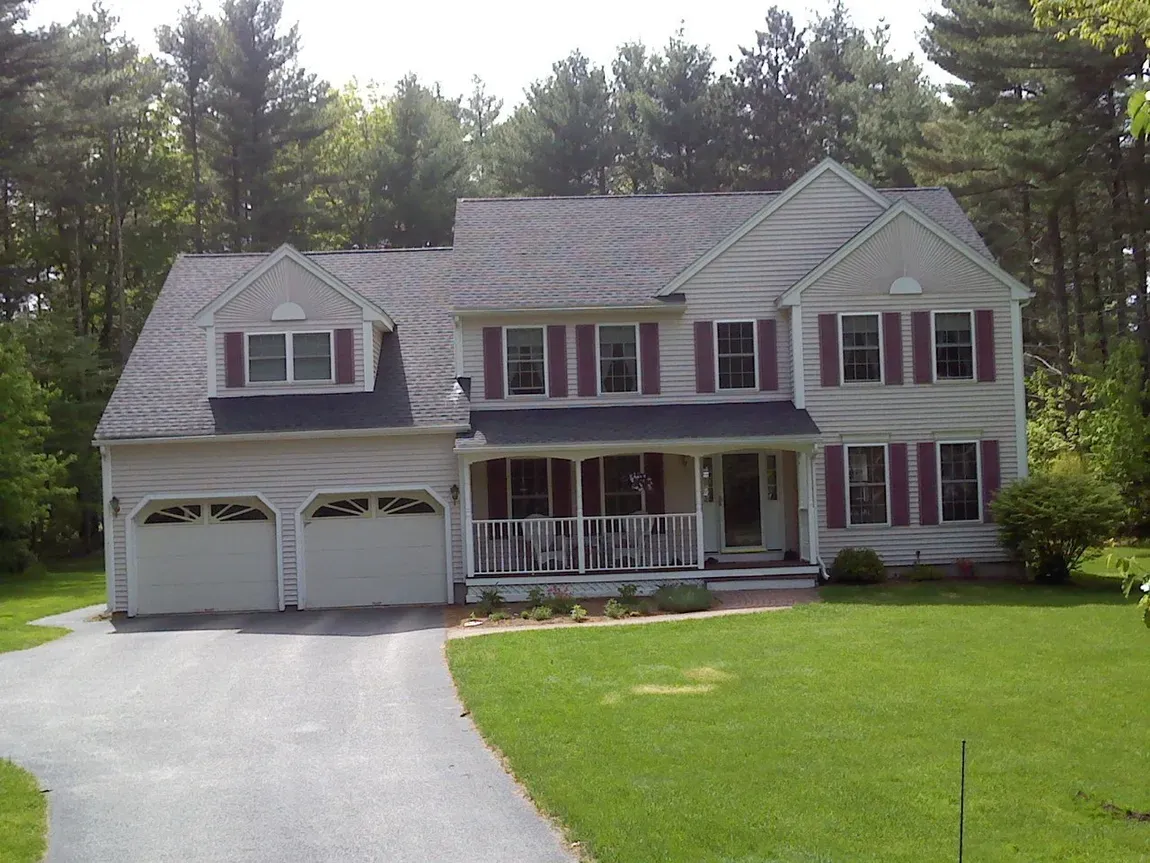 work photo from merrimackroofing.com