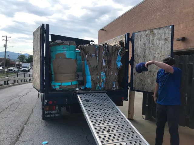 1-800-GOT-JUNK? Vermont work photo