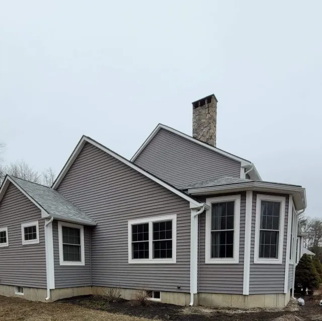 Residential seamless gutter system