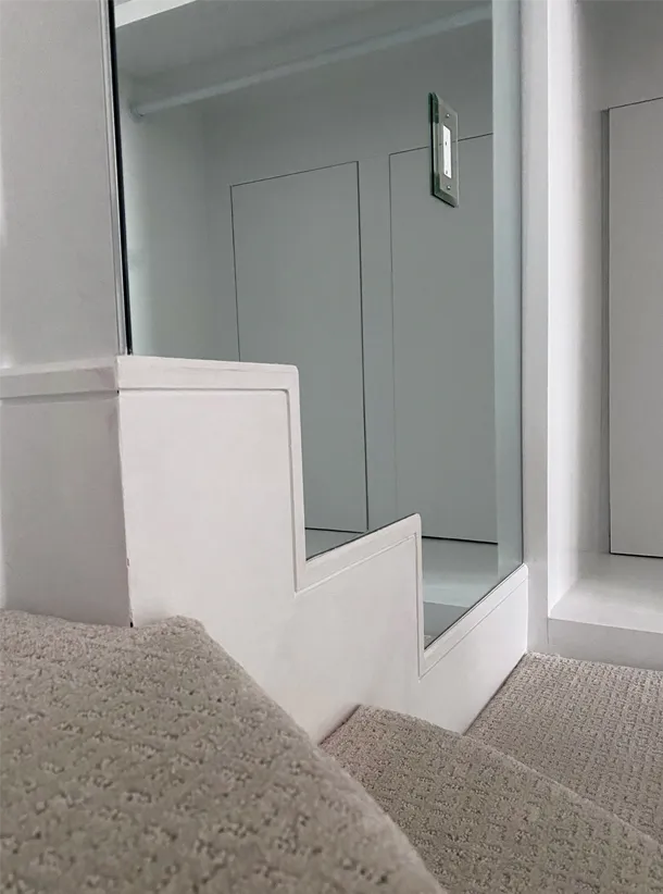 csuite closet detail stairs.png