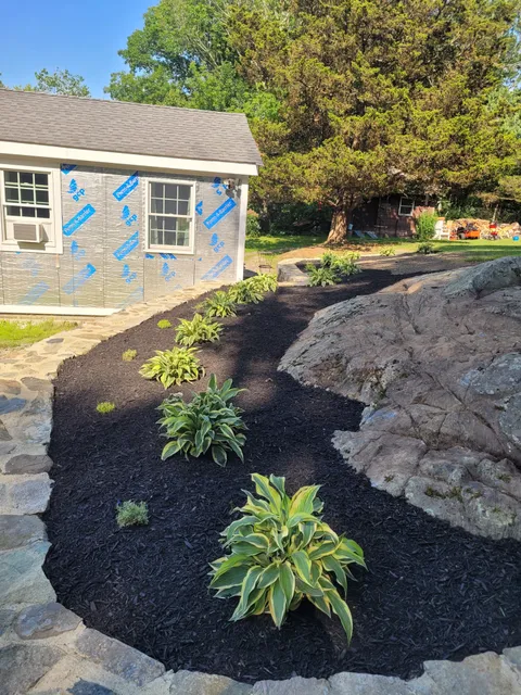 4 Daughters Landscape & Tree Service work photo