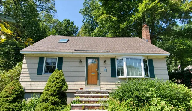 DeFrancesco Quality Roofing, Siding and Windows work photo