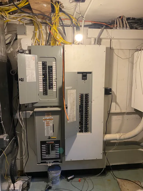 Warren and Sons Electric work photo