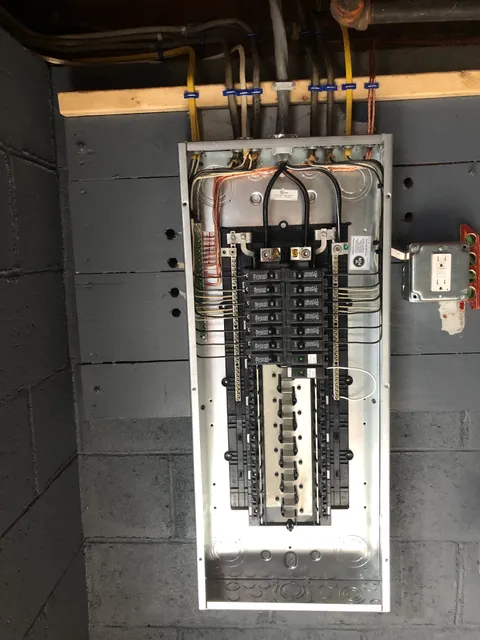 Aramis D. Arias Electrician work photo