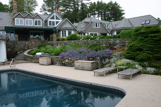 work photo from piscataqualandscaping.com