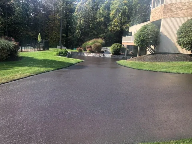 work photo from midstatesealcoating.com