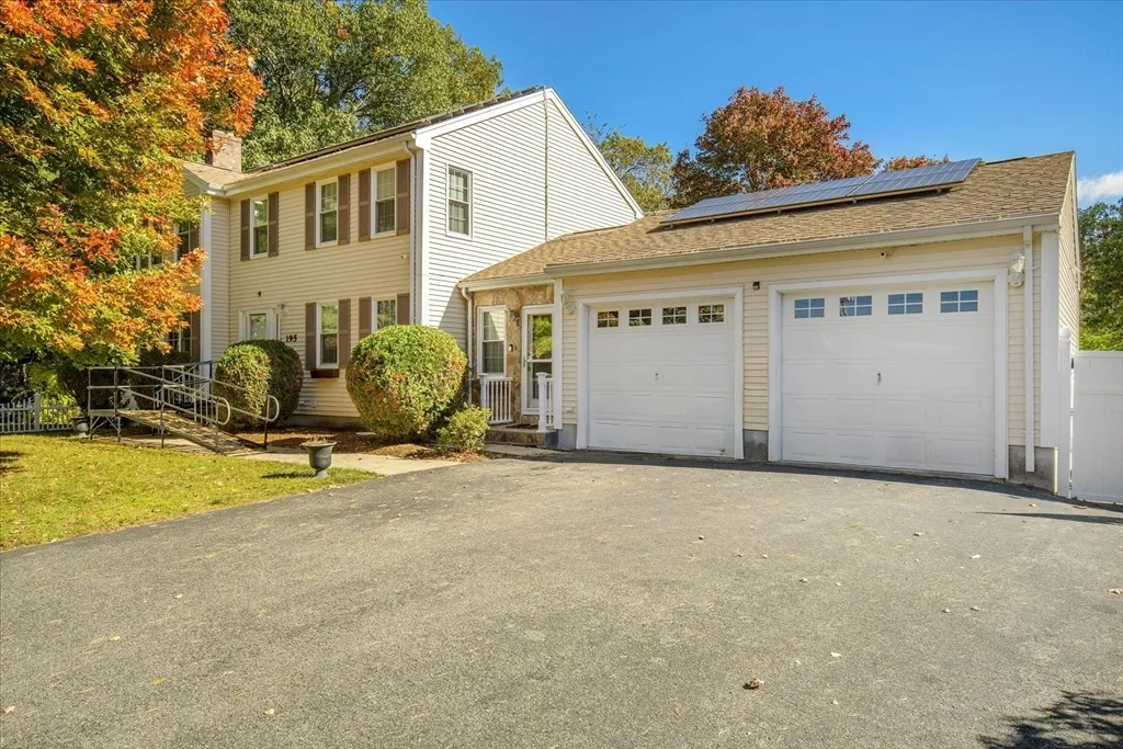 195 High St
