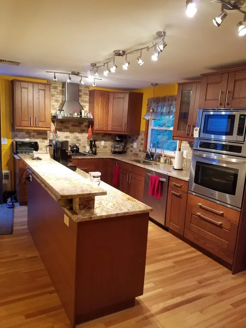 J&J Building and Remodeling