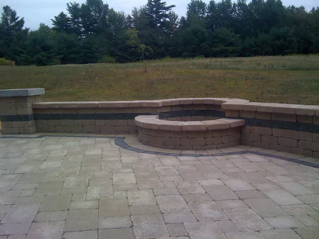work photo from arrowheadlandscapecompany.com
