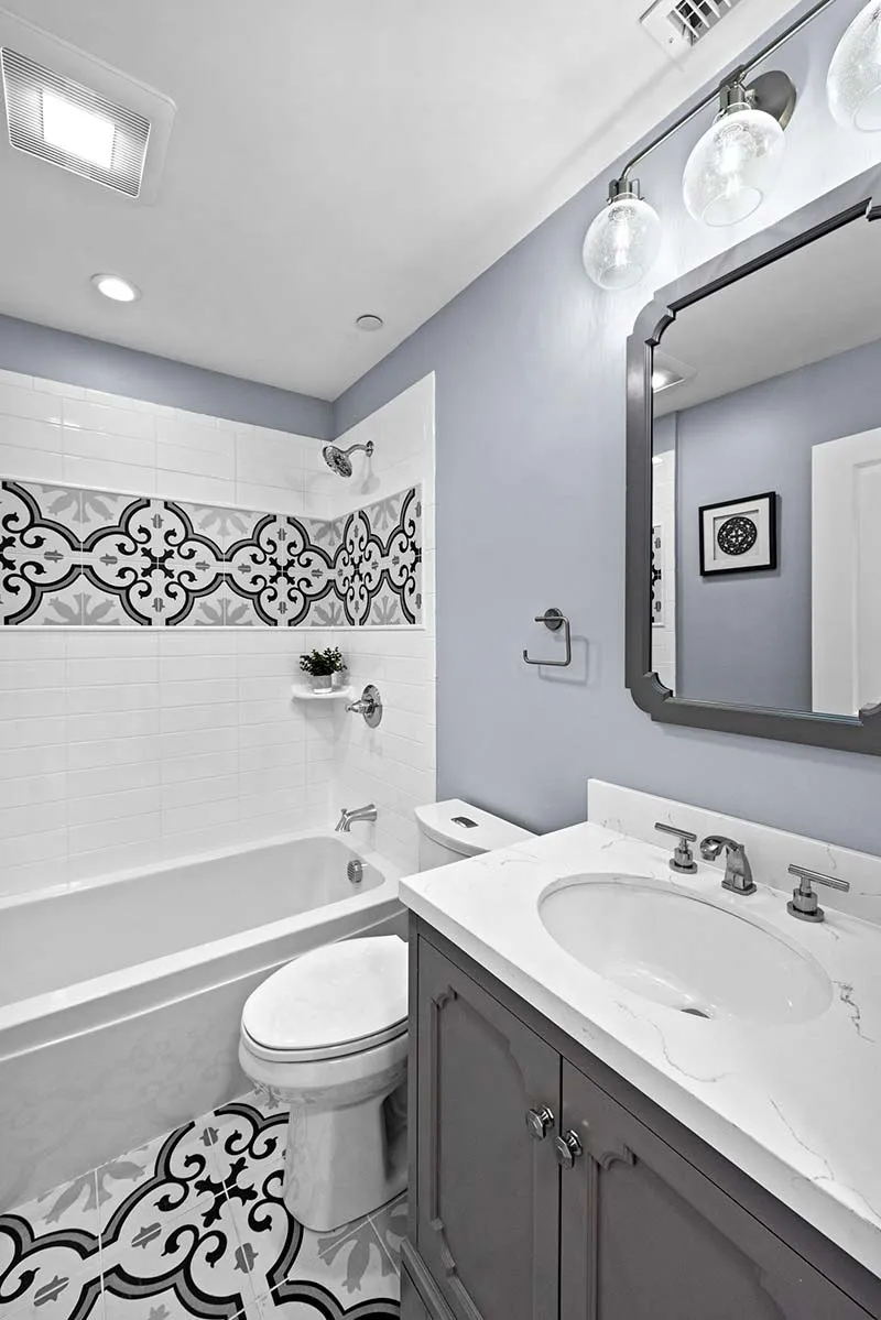 work photo from riverwalkkitchenandbath.com
