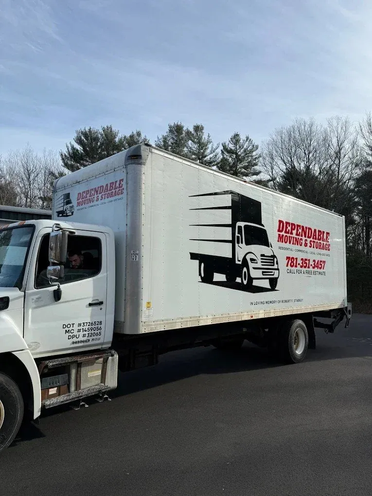 Long Distance moving services with the Dependable Moving truck