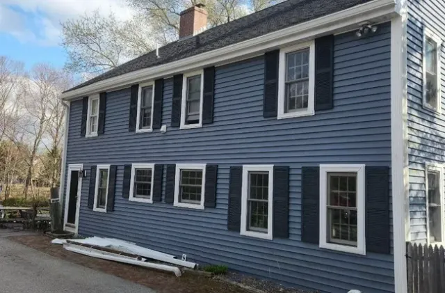 DECK INSTALLATIONS & REPAIRS