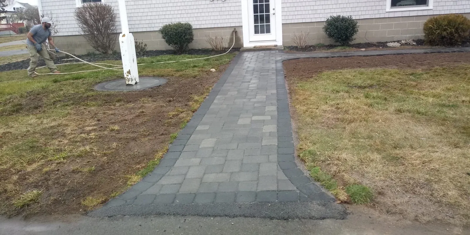 work photo from rocklandlandscapingmasonry.com