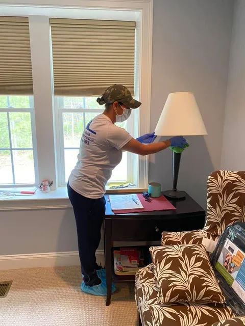 Lucy's Maid Cleaning Service
