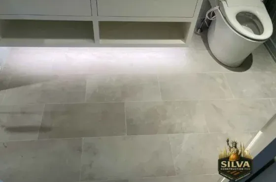 Modern Bathroom Tile Floor Installation